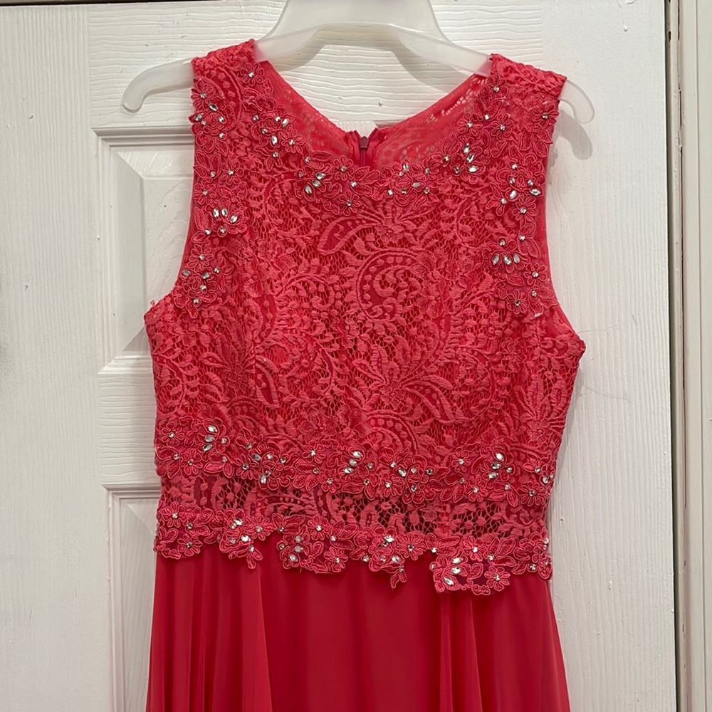 Wedding/prom/ball gown